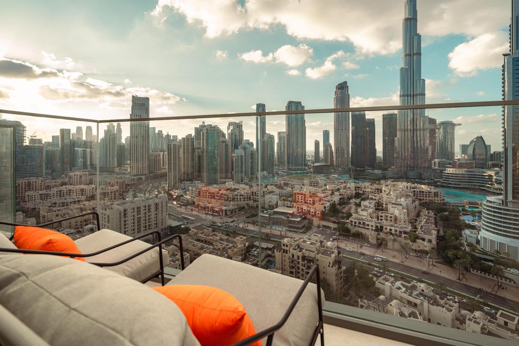 Prime Retreats @ Burj Royale By Emaar Lägenhet Dubai Exteriör bild