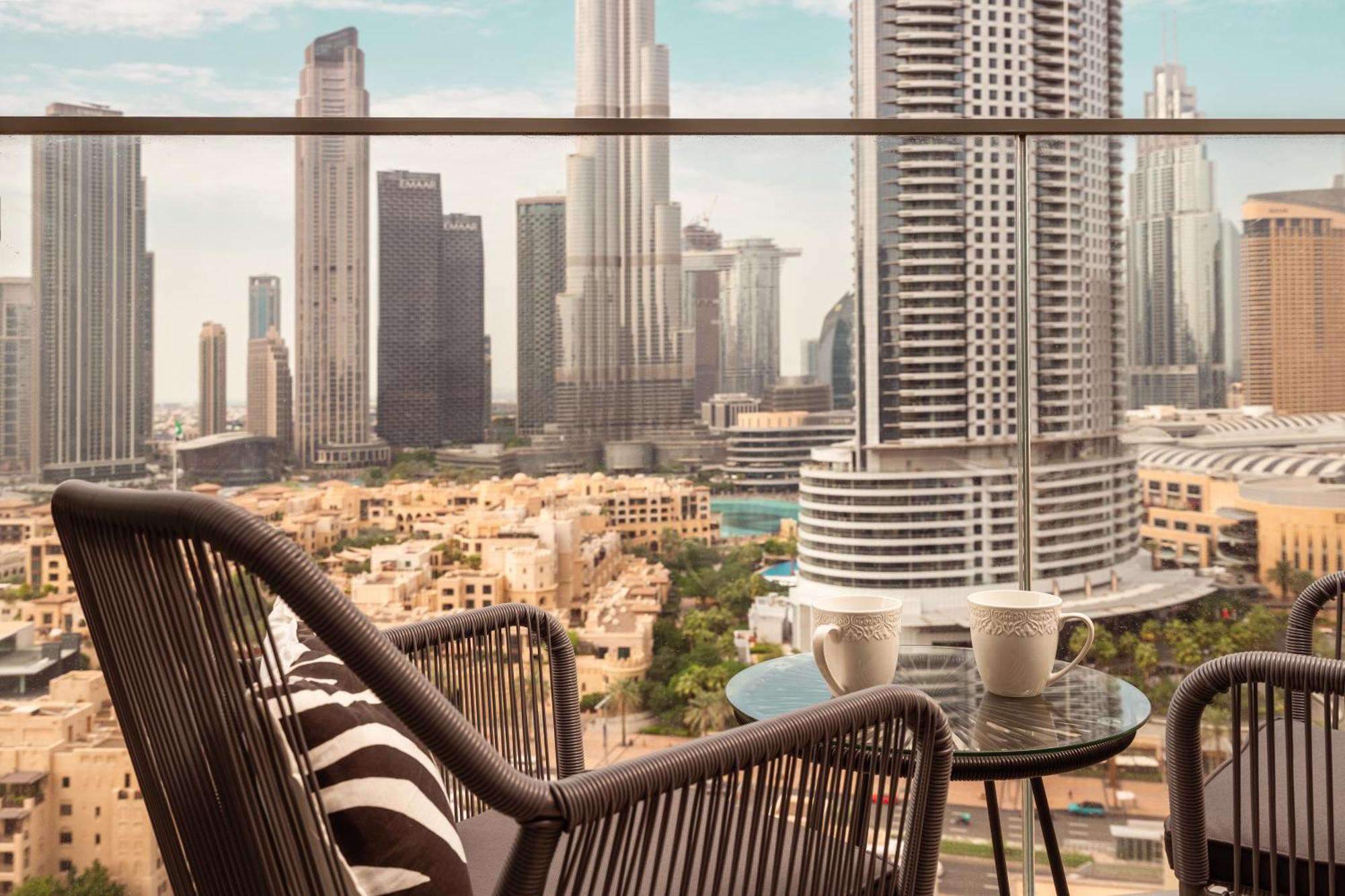 Prime Retreats @ Burj Royale By Emaar Lägenhet Dubai Exteriör bild