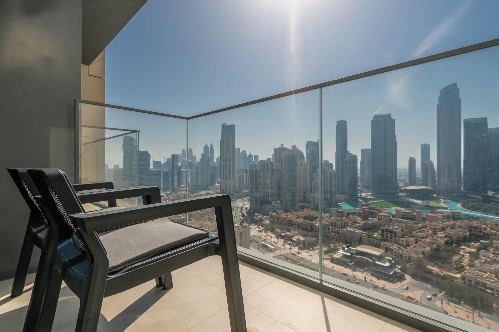 Prime Retreats @ Burj Royale By Emaar Lägenhet Dubai Exteriör bild